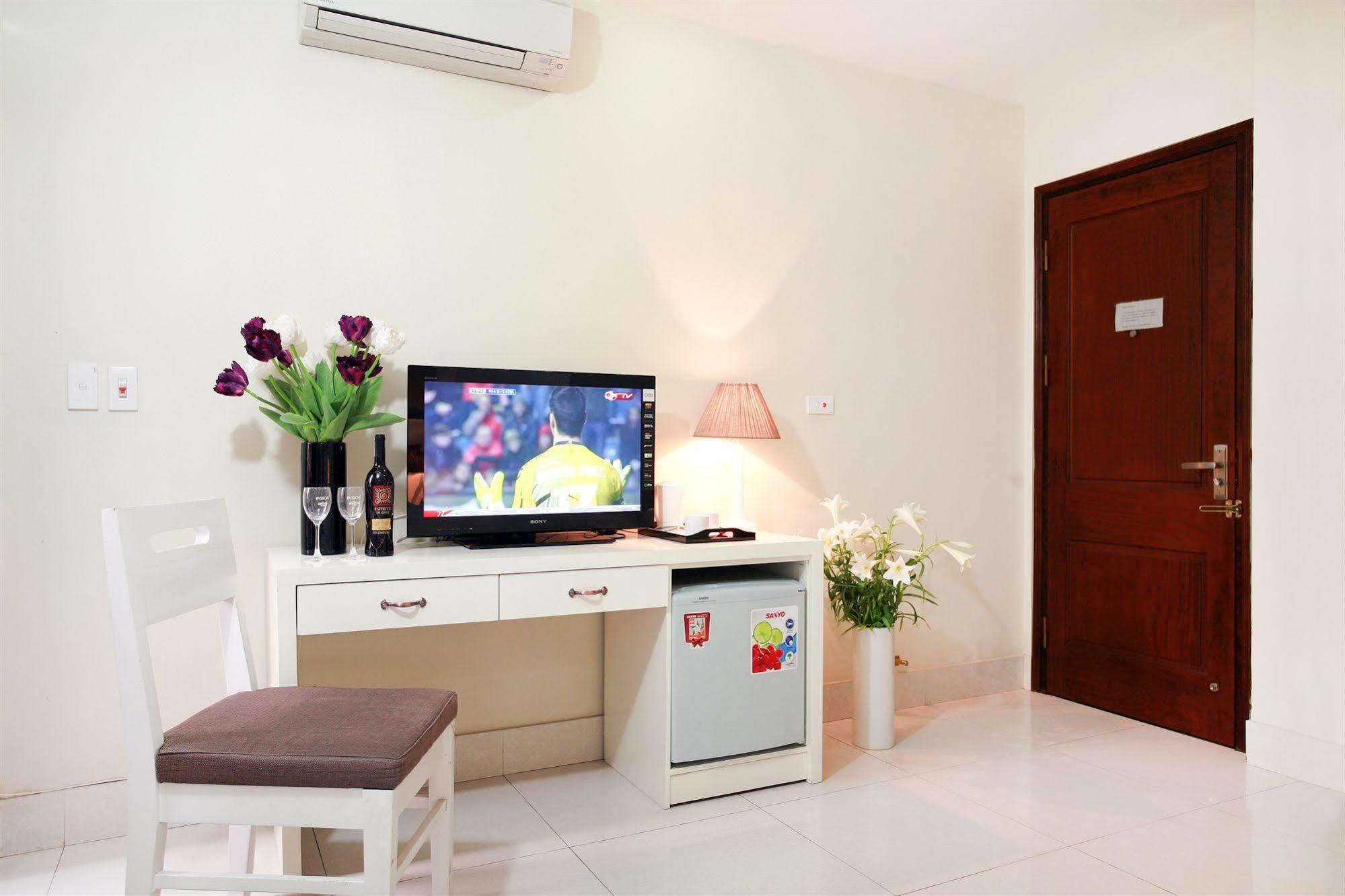 22Land Residence Hotel & Spa 52 Ngo Huyen Hanoi Exterior foto